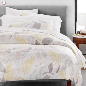 West Elm Duvet & Shams / Lush Floral in Misty Rose